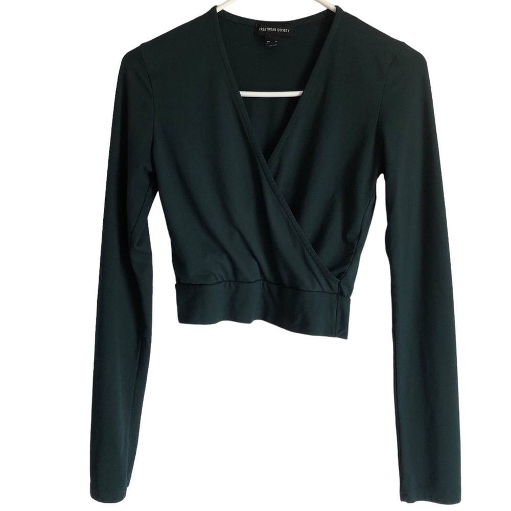 Streetwear Society, crop top